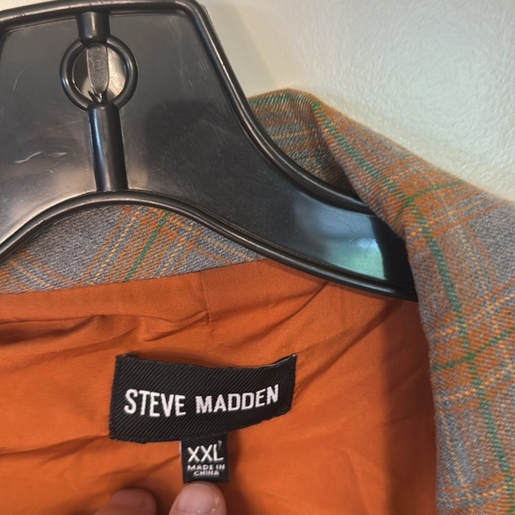 STEVE MADDEN rupi cropped blazer in grey plaid - Picture 6 of 13